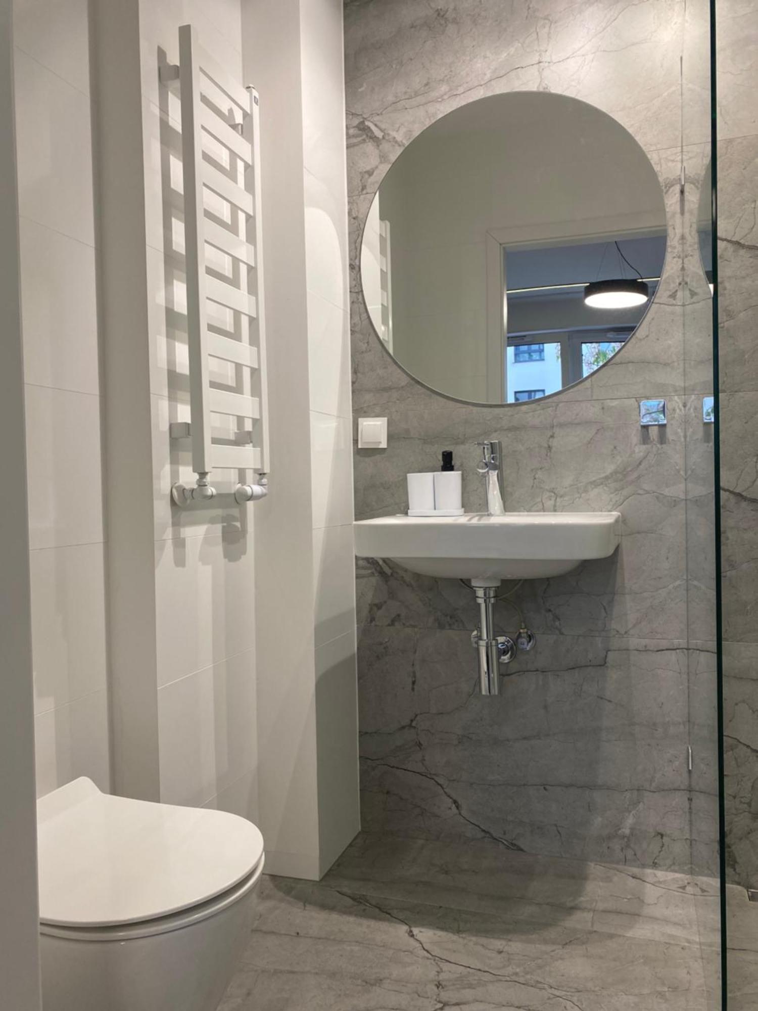 Enes Apartments Legnicka Street 59D Wroclaw Luaran gambar